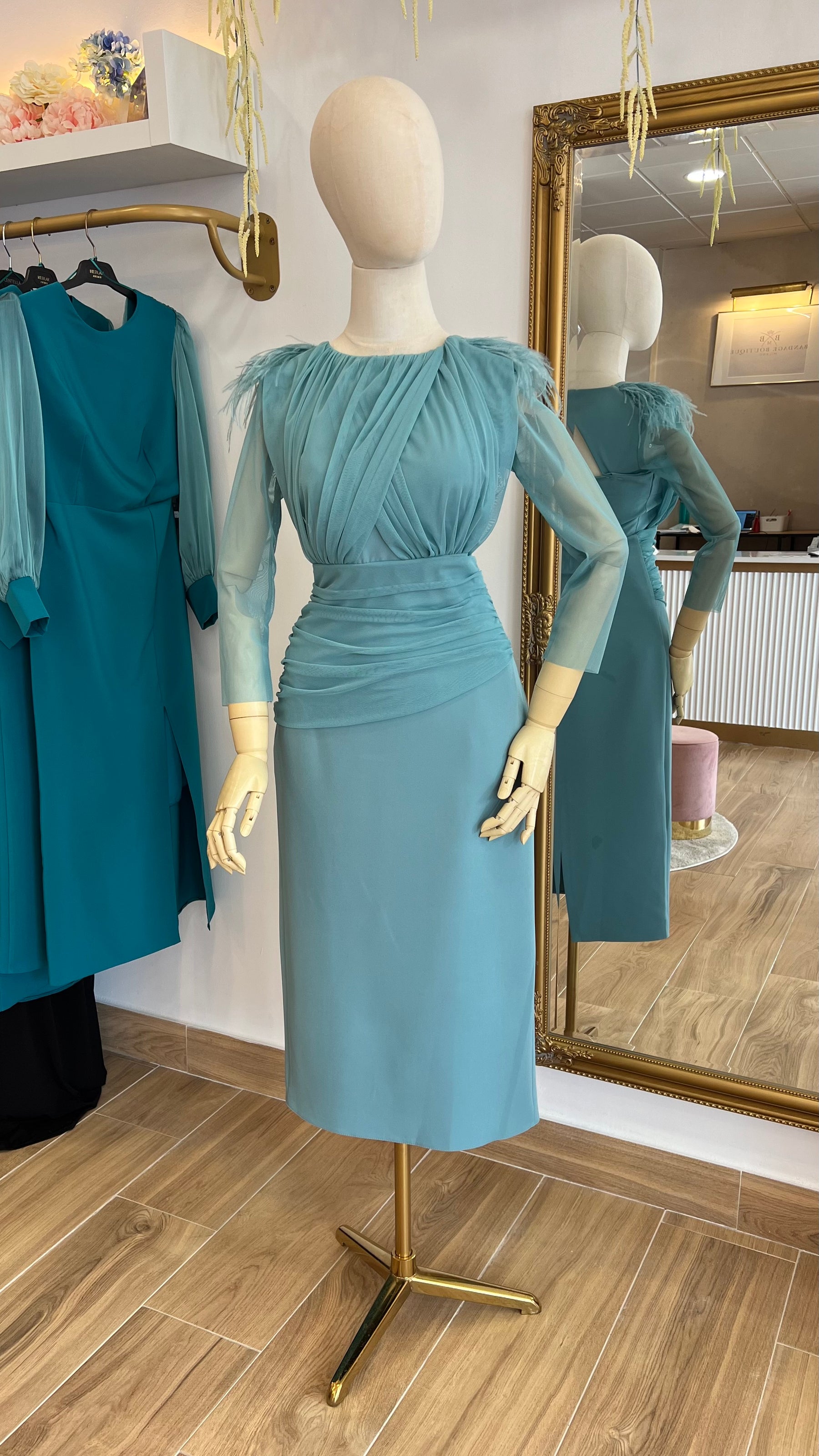 Vestido Leonor Azul Hielo “Made in Spain”