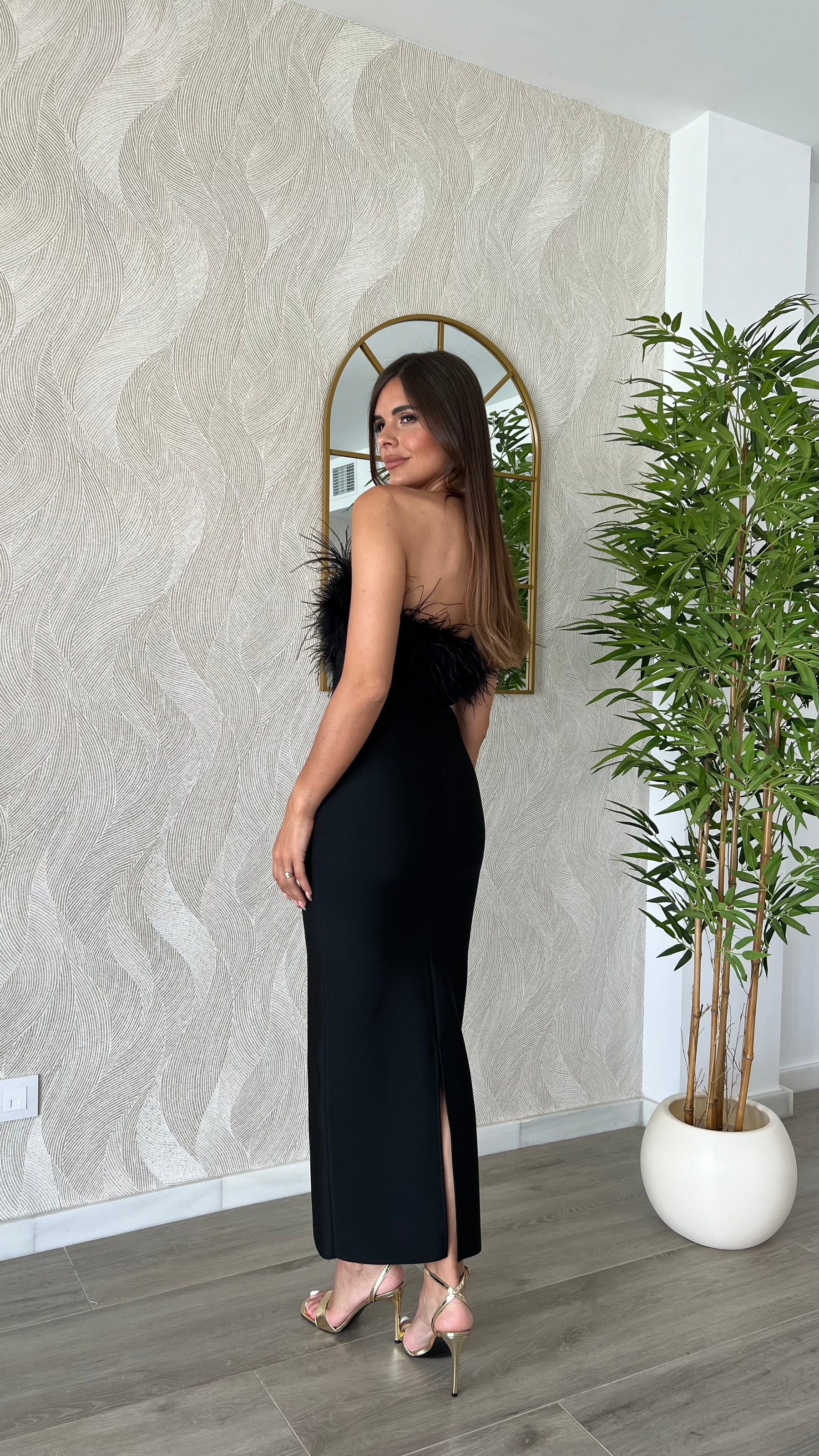 Vestido Bandage Silvia Plumas Negro