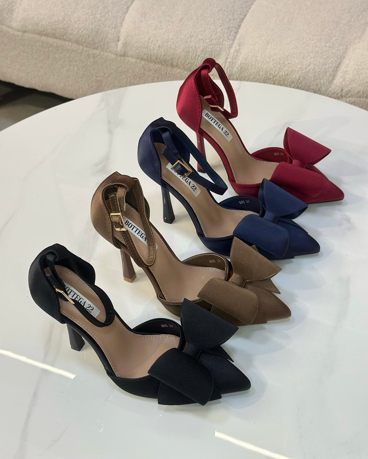 Zapato Tacón Hebilla Lazo Satén