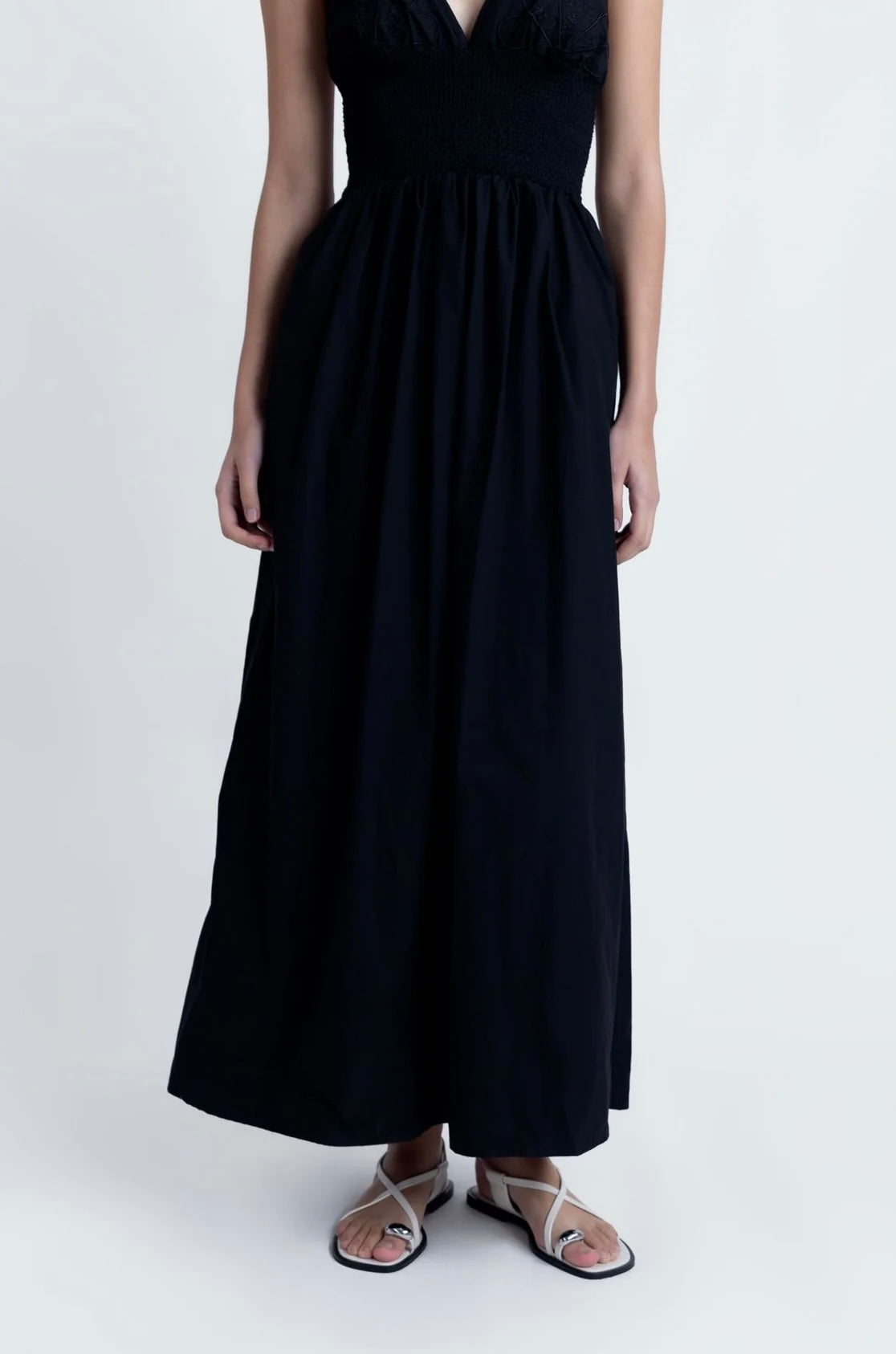 Vestido Midi Bordado