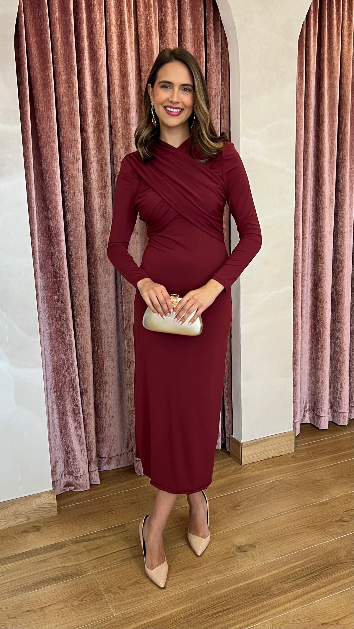 Vestido Midi Drapeado Burdeos
