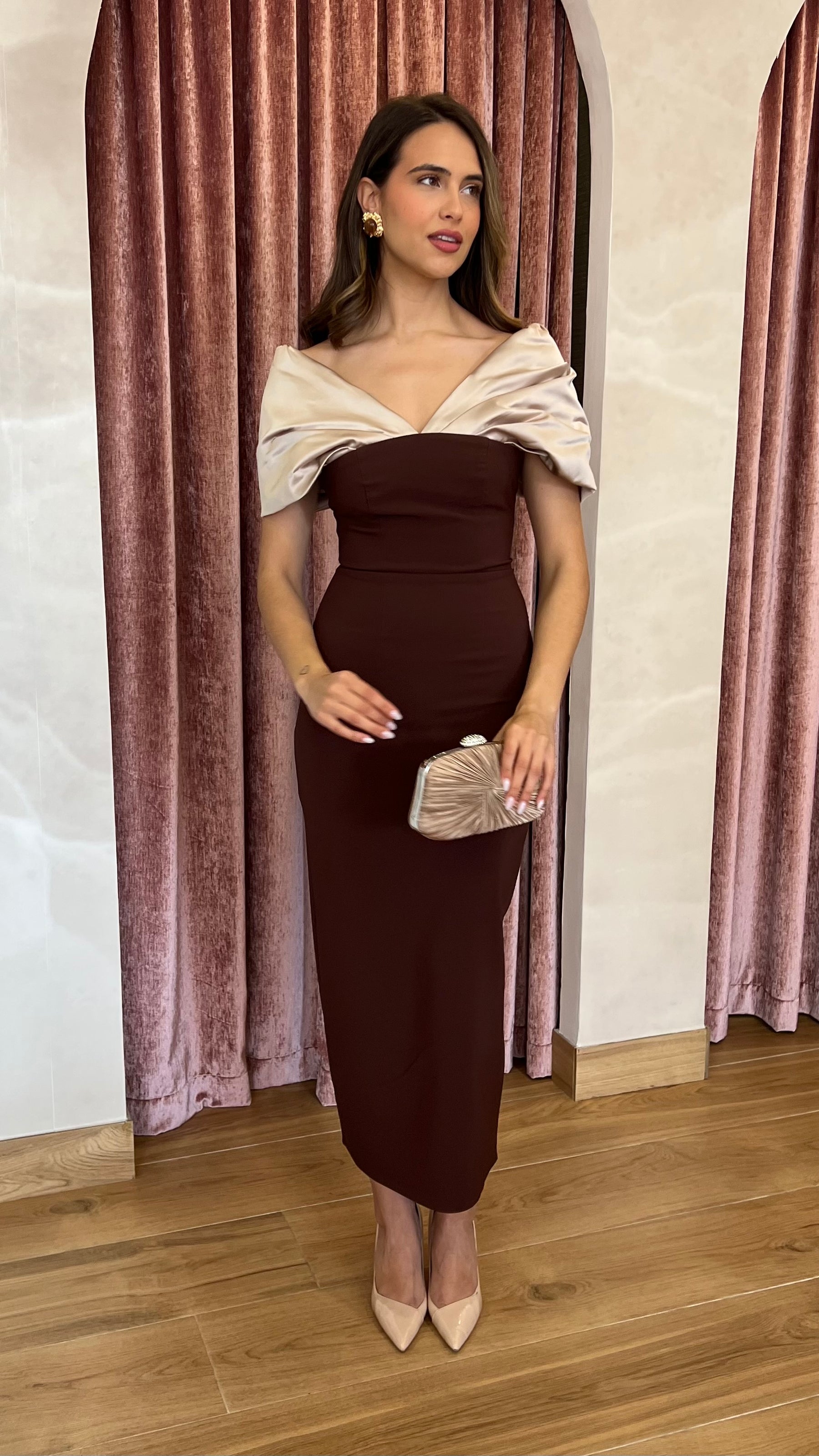 Vestido Escote Bicolor Marrón