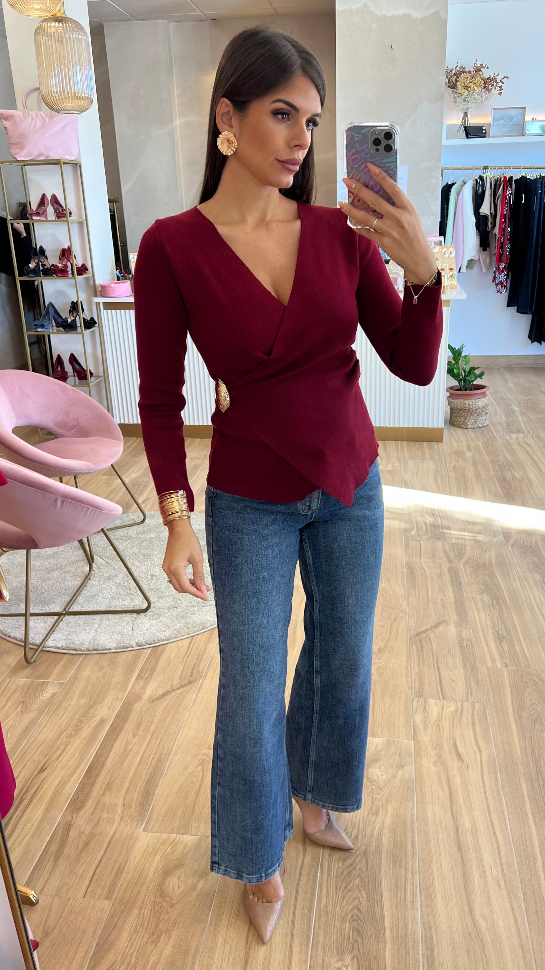 Jersey Cruzado Detalle Oro Burdeos