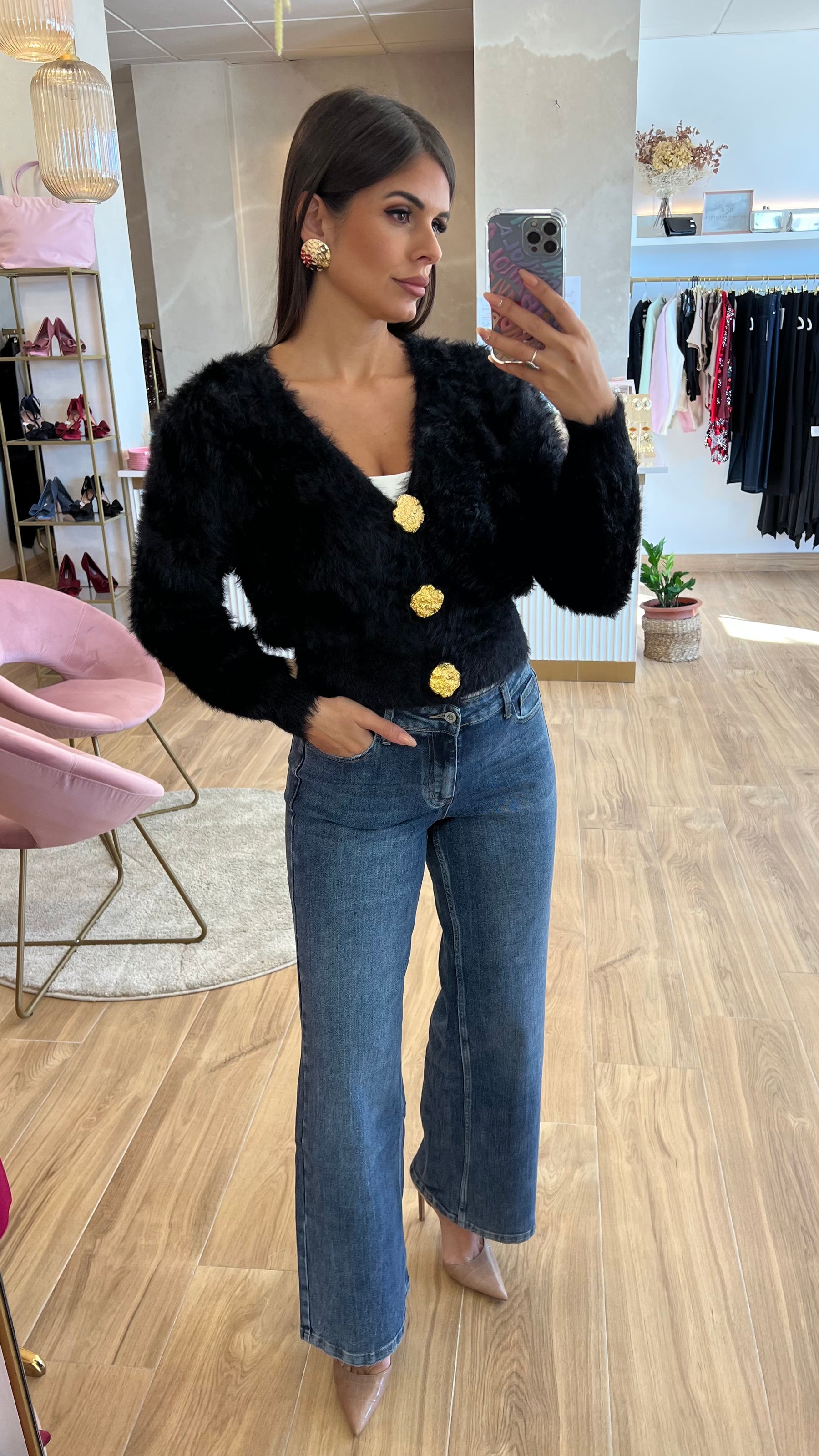 Rebeca Botones Oro Negra