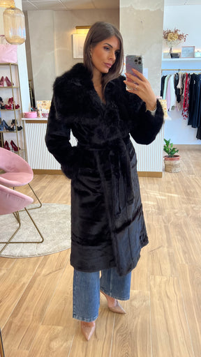 Abrigo Largo Negro Premium