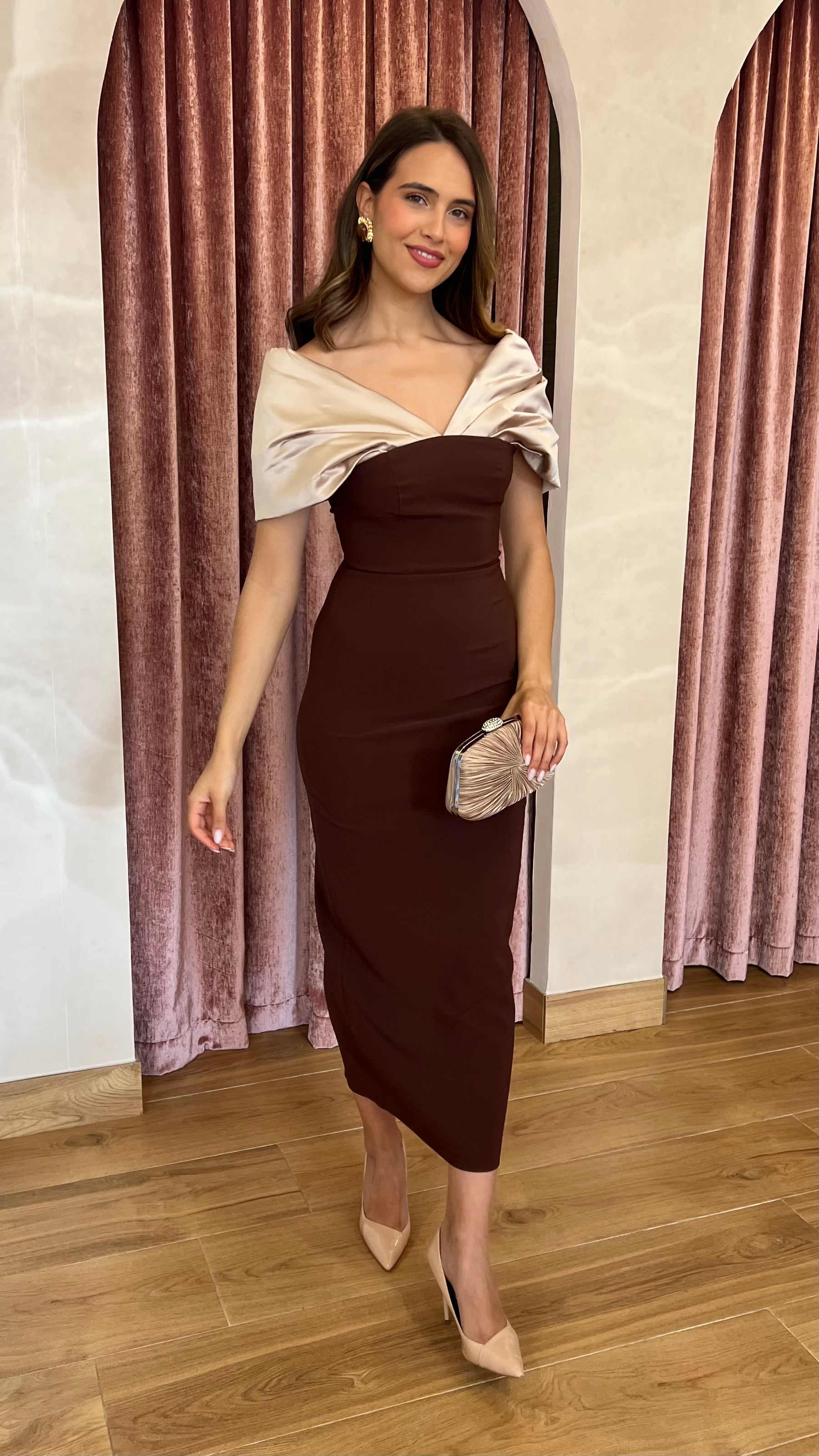 Vestido Escote Bicolor Marrón