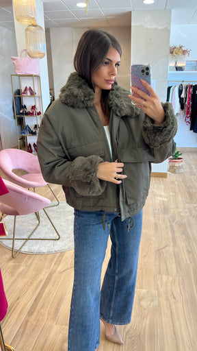 Chaqueta Acolchada Forro Borreguito – Khaki Premium