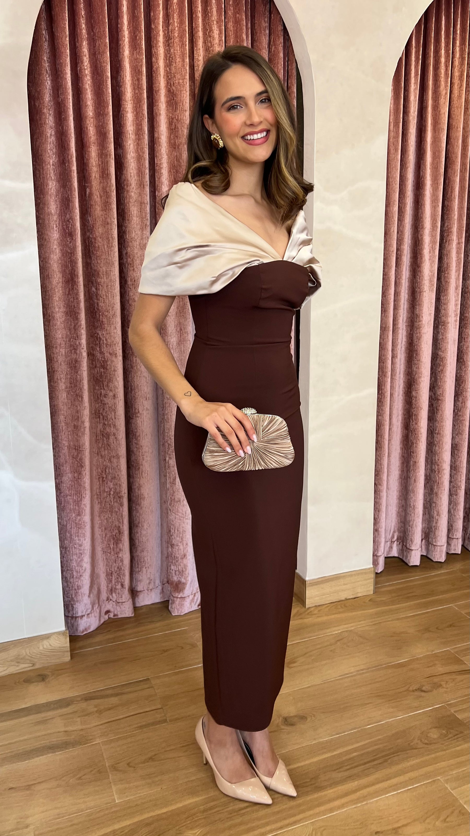 Vestido Escote Bicolor Marrón