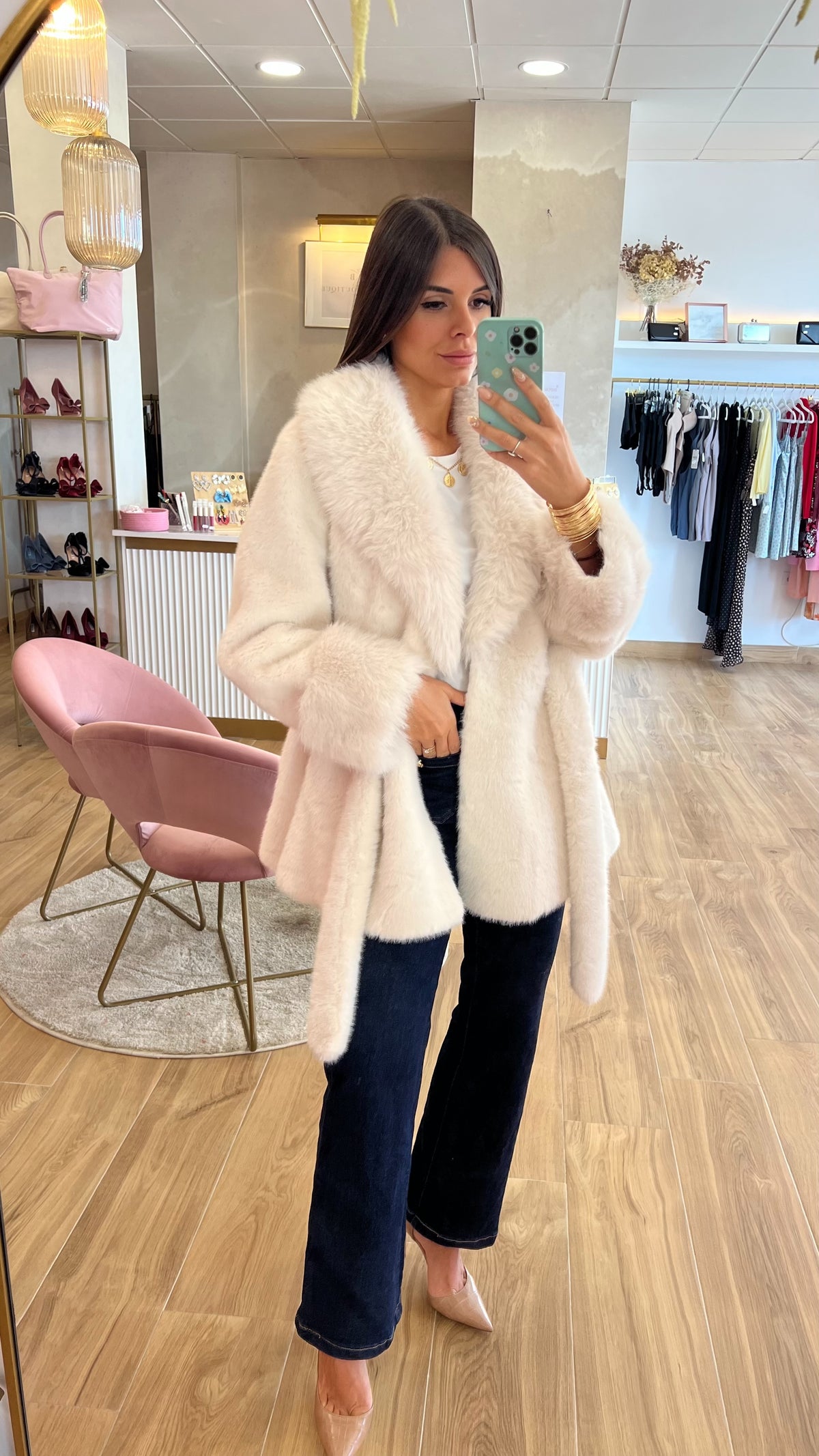 PREVENTA Abrigo Francia Claro