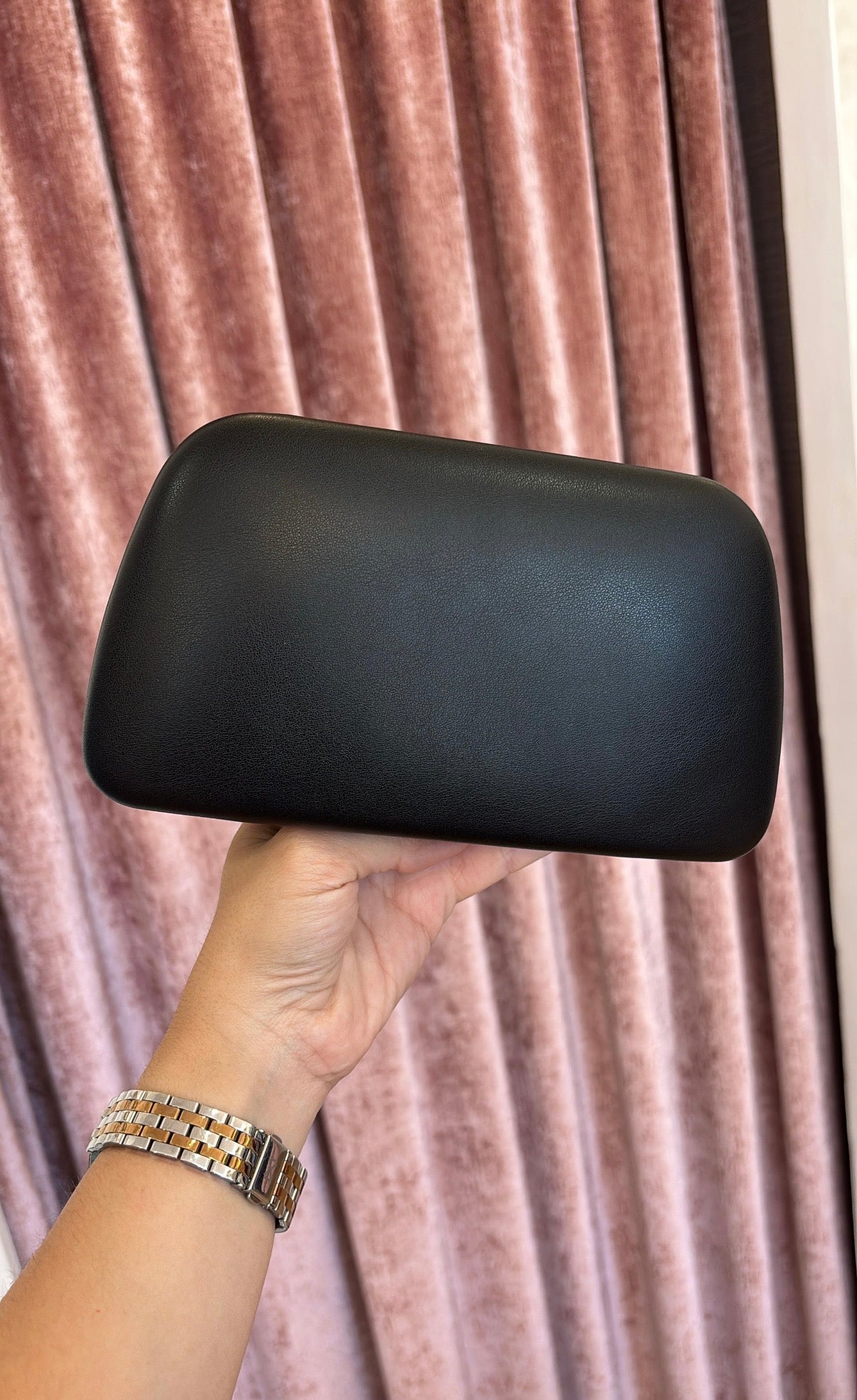 Clutch Negro y Oro