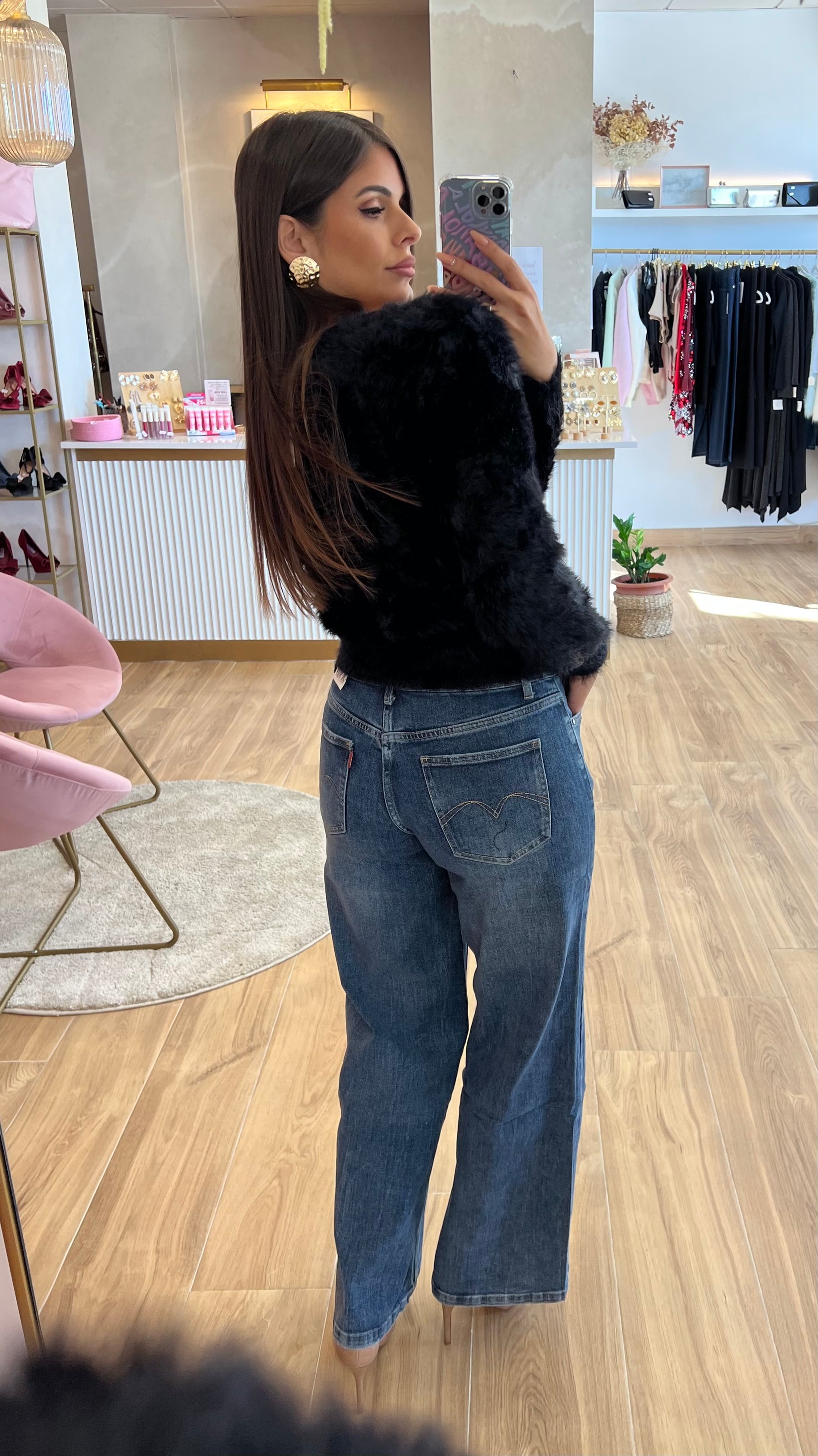 Rebeca Botones Oro Negra