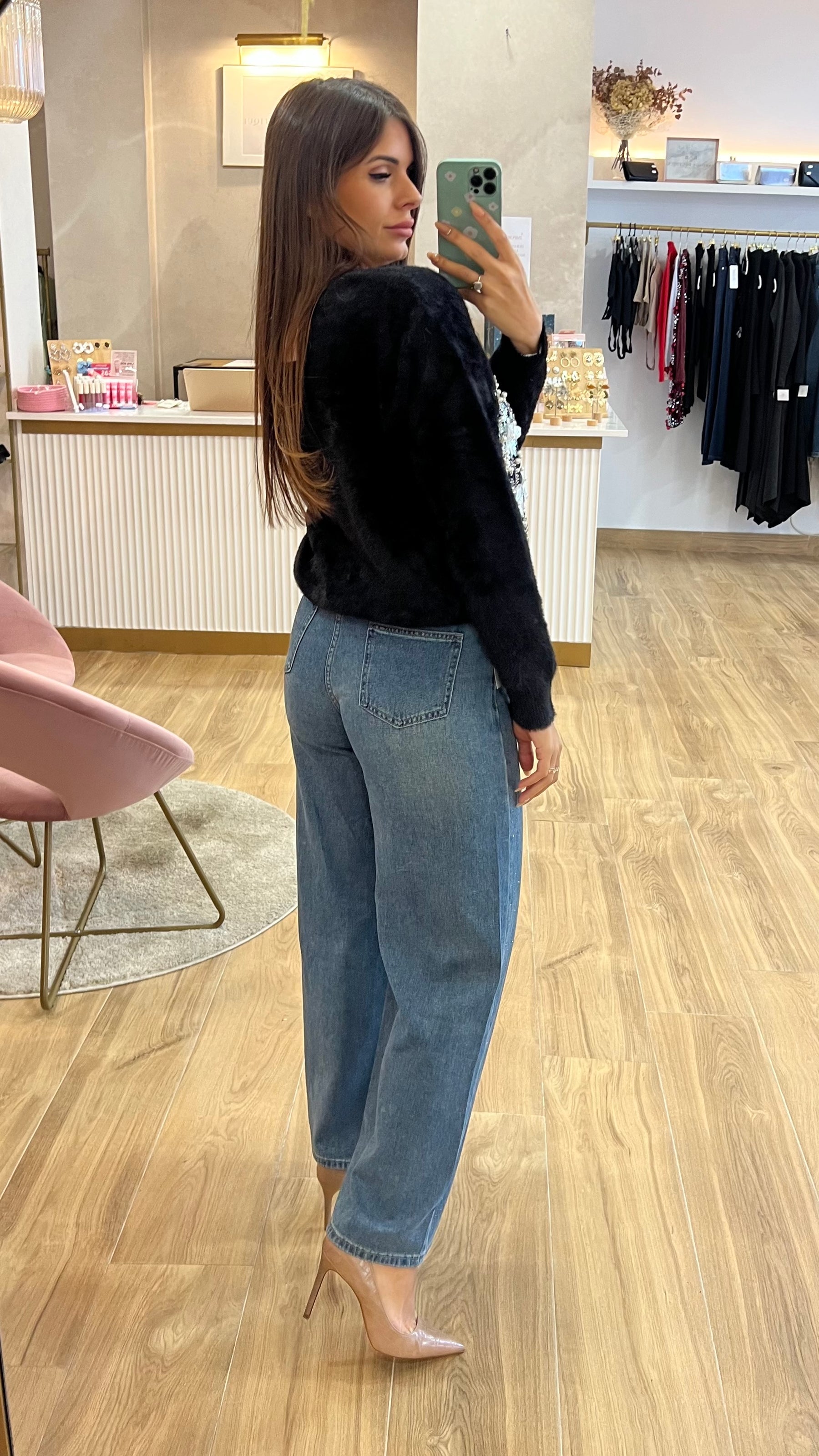 Rebeca Bordado Joya Negra