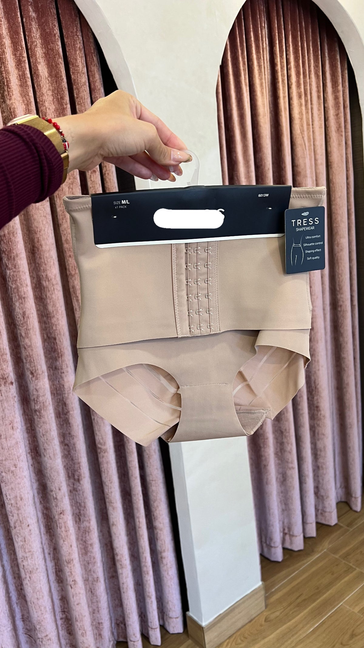 Braga Faja Marcación Cintura Beige