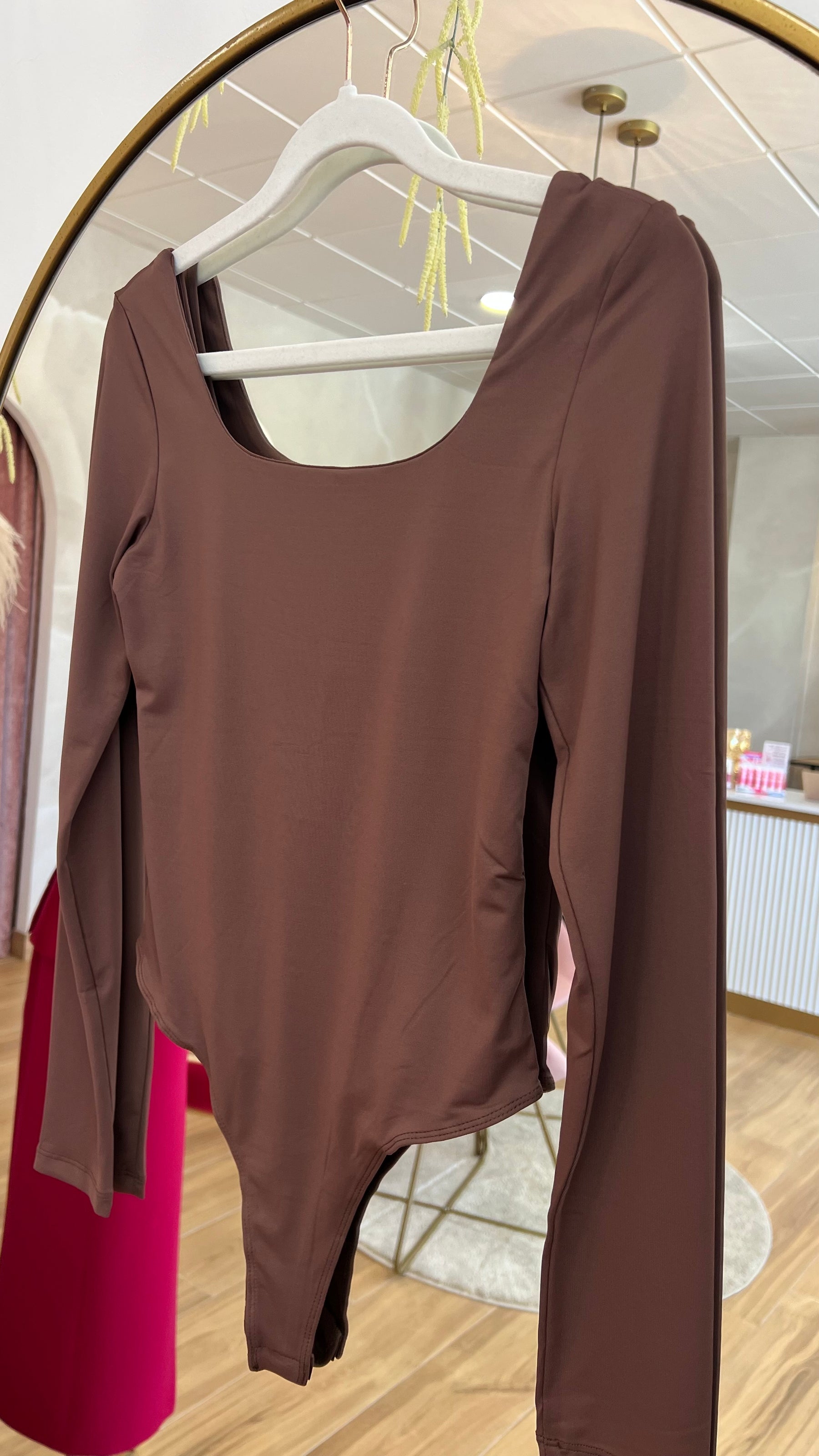 Body Básico Manga Larga Marrón