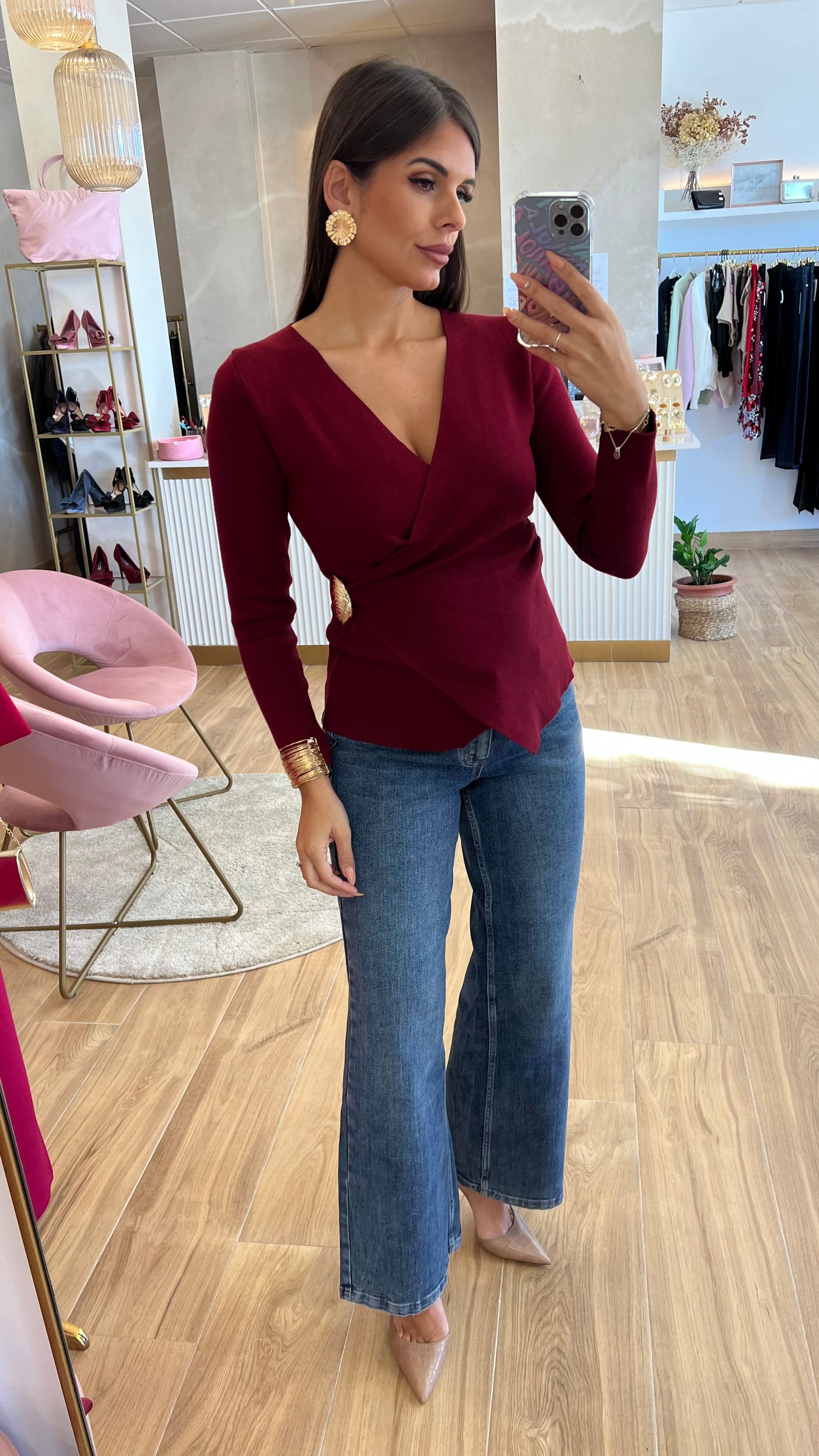 Jersey Cruzado Detalle Oro Burdeos