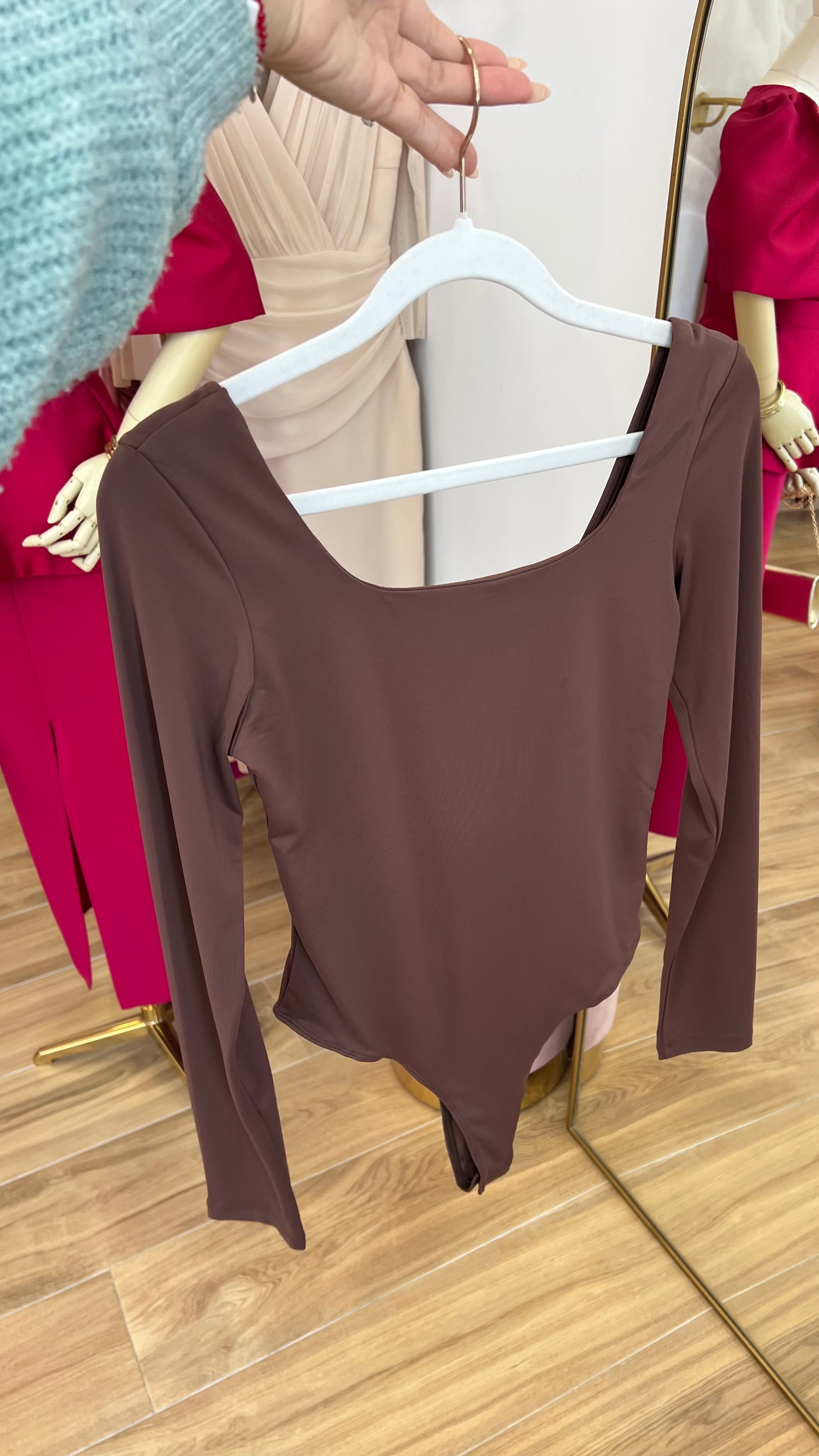 Body Básico Manga Larga Marrón