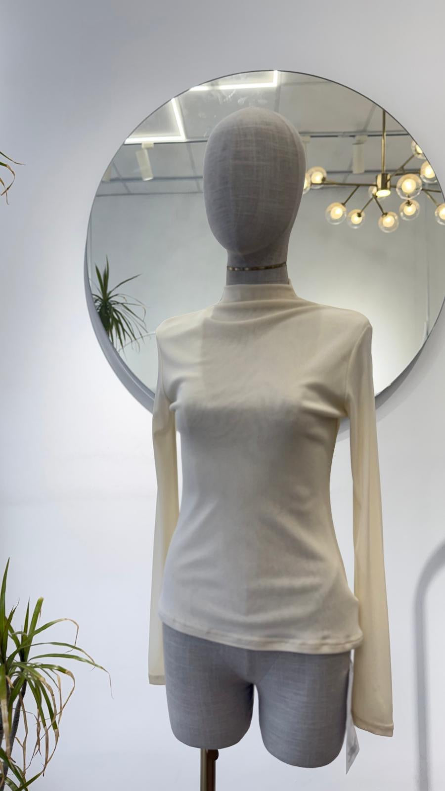 Top Cuello Perkins Beige