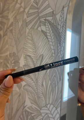 Delineador De Ojos (Línea Dermatológica Larga Duración)