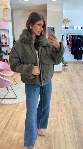 Chaqueta Acolchada Forro Borreguito – Khaki Premium